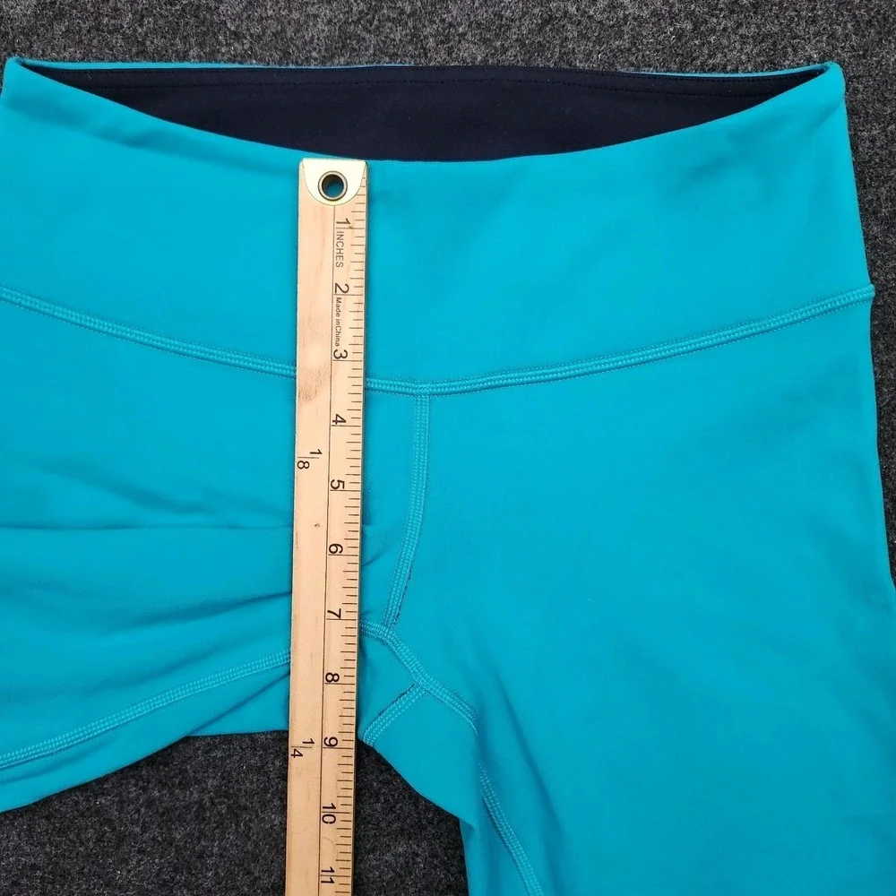 Lululemon Leggings Womens 6 Blue Reversible Cropped Yoga Athletic Running Lounge - Picture 4 of 6